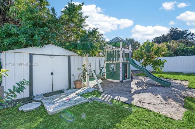 1318 13th Street, West Palm Beach, FL 33401