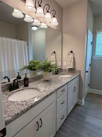 457 Mangrove Lane, Bossier City, LA 71111