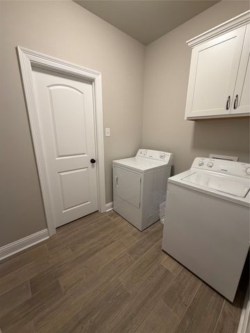 457 Mangrove Lane, Bossier City, LA 71111