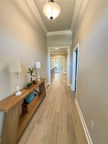457 Mangrove Lane, Bossier City, LA 71111