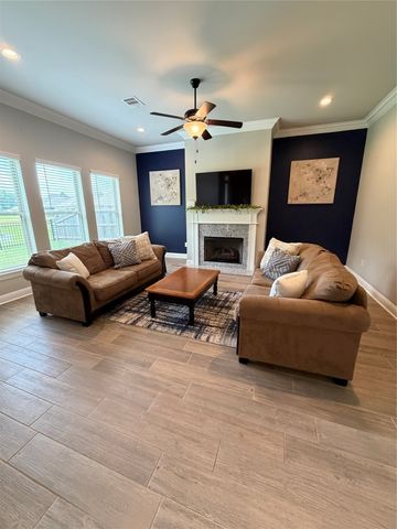 457 Mangrove Lane, Bossier City, LA 71111