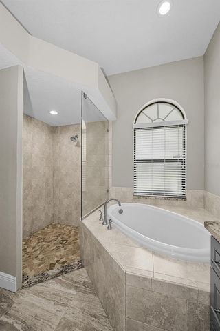 4777 EDGE PARK DRIVE, Oldsmar, FL 34677