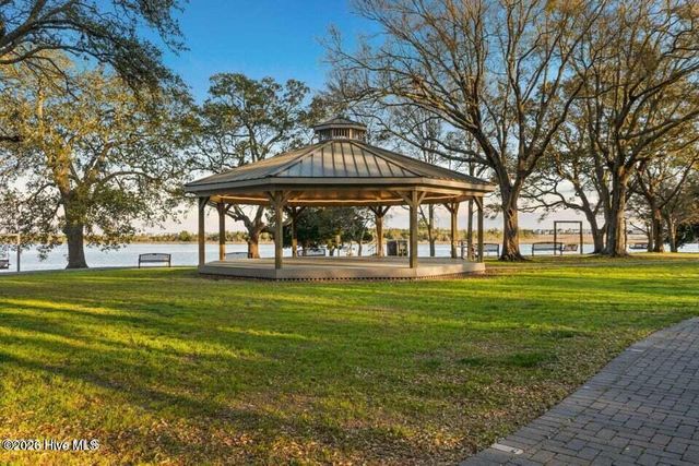 9262 Katharine Court SW, Calabash, NC 28467