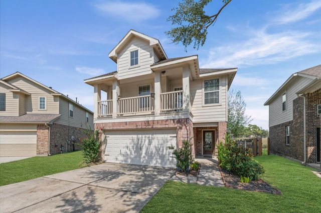 18714 Walden Glen Circle, Humble, TX 77346