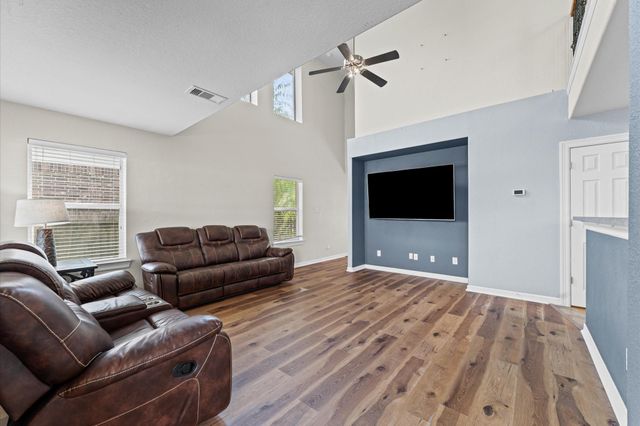 18714 Walden Glen Circle, Humble, TX 77346