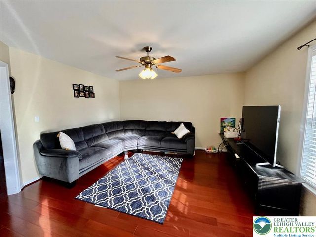 4164 Ross Road, Bethlehem City, PA 18020