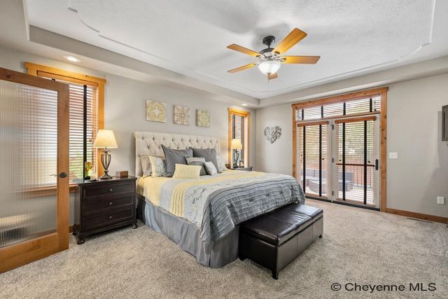 7712 SHADOW MTN CIR, Cheyenne, WY 82009