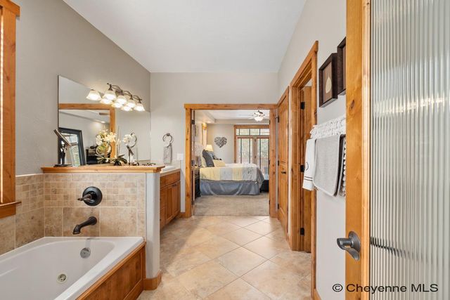 7712 SHADOW MTN CIR, Cheyenne, WY 82009