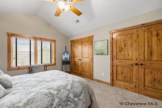 7712 SHADOW MTN CIR, Cheyenne, WY 82009