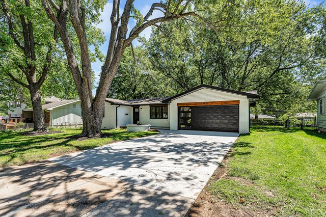 3428 S Fort Avenue, Springfield, MO 65807