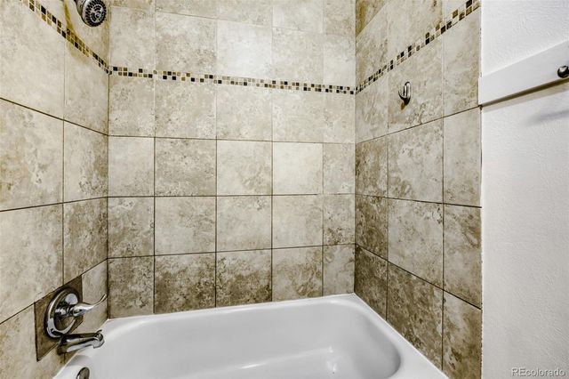 7953 Chase Circle 200, Arvada, CO 80003