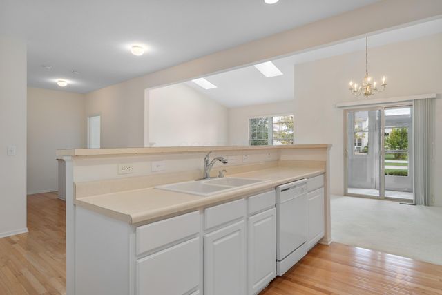 4206 Coventry Manor Way, Hilliard, OH 43026