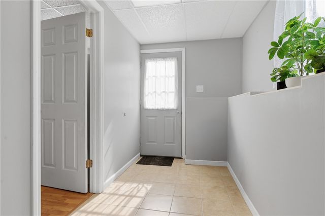 126 Lilac Avenue, Woonsocket, RI 02895
