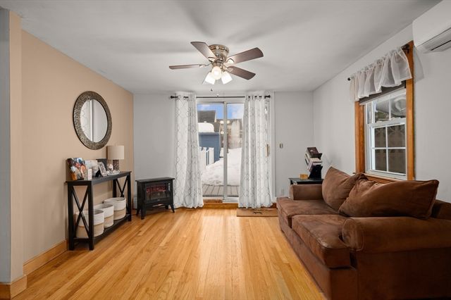 15 Roland Road, Peabody, MA 01960