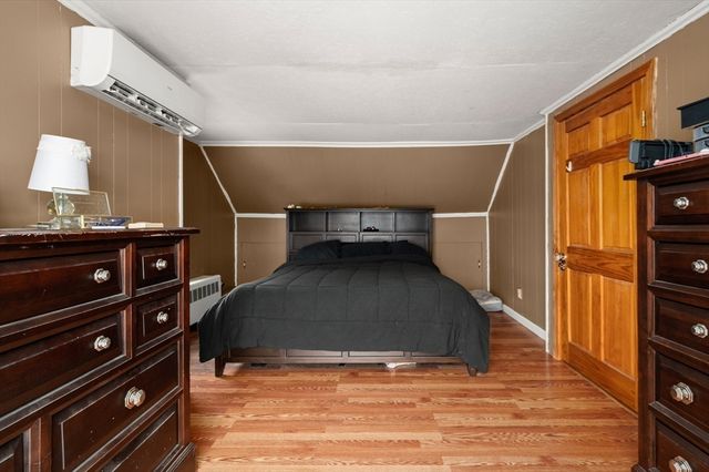 15 Roland Road, Peabody, MA 01960