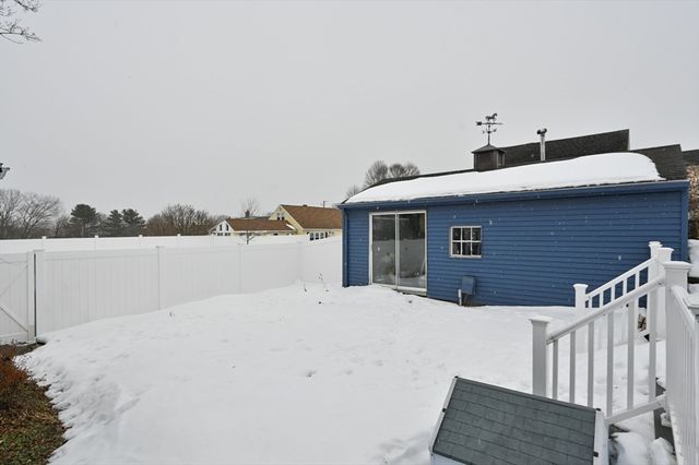 15 Roland Road, Peabody, MA 01960