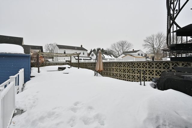 15 Roland Road, Peabody, MA 01960