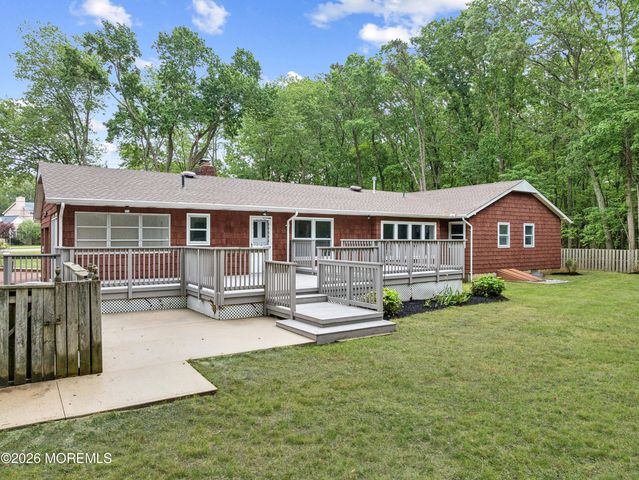 1046 Indian Hill Road, Toms River, NJ 08753