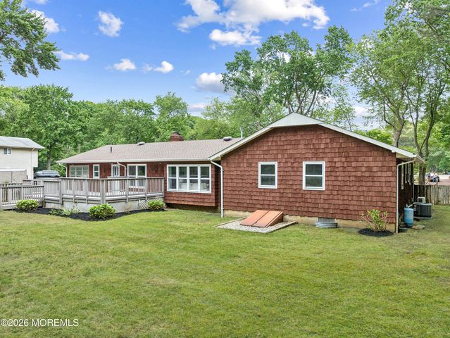 1046 Indian Hill Road, Toms River, NJ 08753