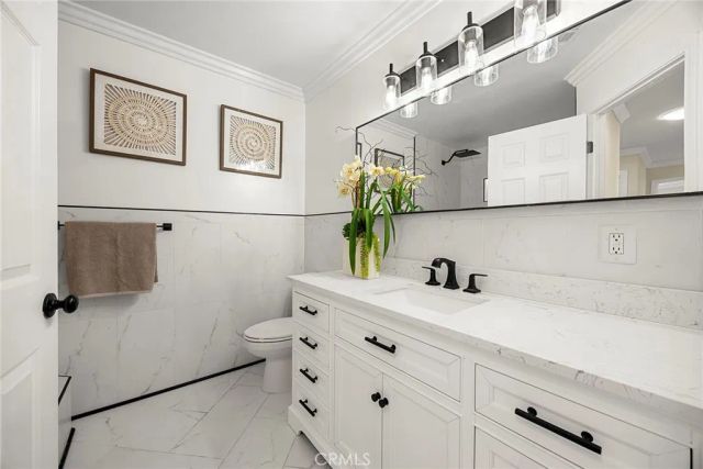 17712 Whitney Drive, North Tustin, CA 92705