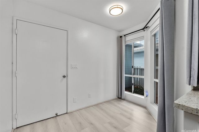 94-824 Lumiauau Street W103, Waipahu, HI 96797