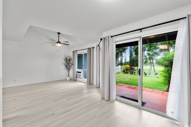 94-824 Lumiauau Street W103, Waipahu, HI 96797