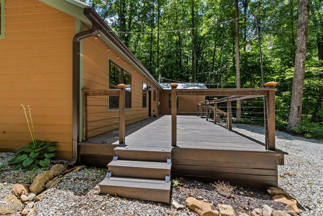 2052 Granny Squirrel Drive, Andrews, NC 28901