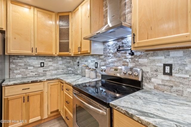 2052 Granny Squirrel Drive, Andrews, NC 28901