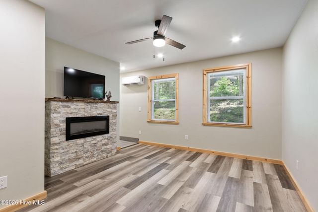 2052 Granny Squirrel Drive, Andrews, NC 28901