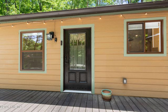 2052 Granny Squirrel Drive, Andrews, NC 28901