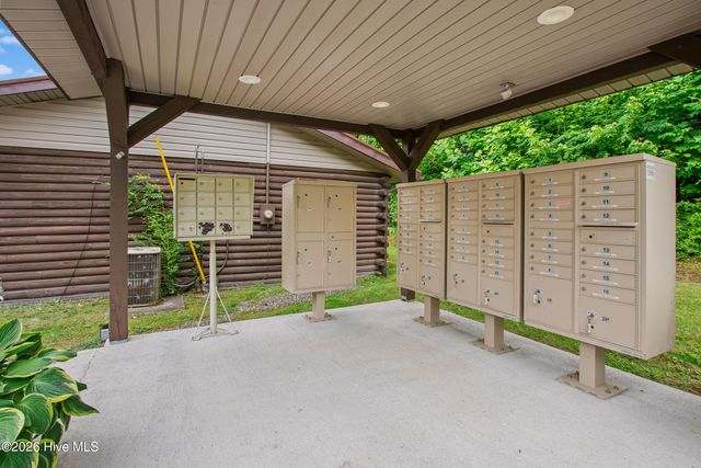 2052 Granny Squirrel Drive, Andrews, NC 28901