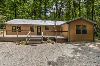 2052 Granny Squirrel Drive, Andrews, NC 28901
