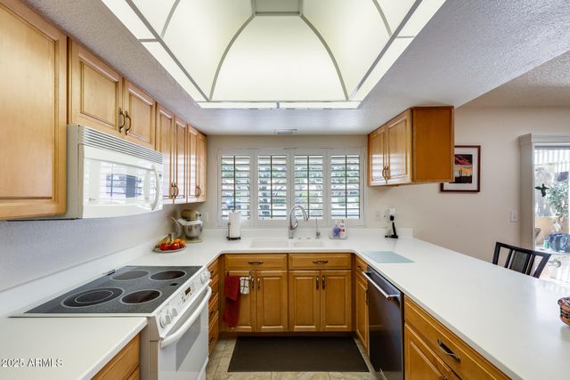 1289 LEISURE WORLD --, Mesa, AZ 85206