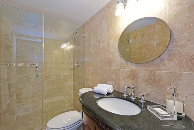 5601 Collins Ave 1516, Miami Beach, FL 33140