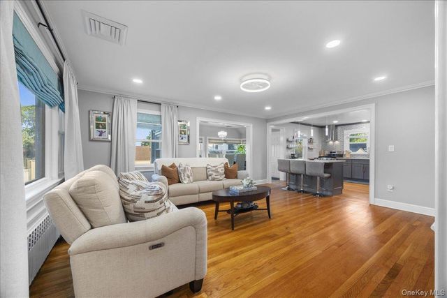 1 Francis Lane, Port Chester, NY 10573