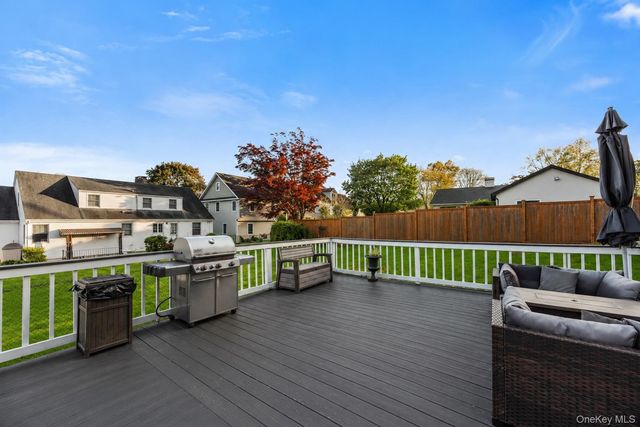 1 Francis Lane, Port Chester, NY 10573