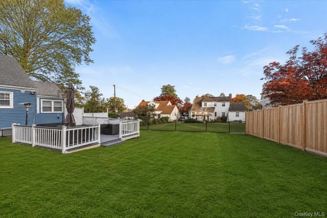 1 Francis Lane, Port Chester, NY 10573