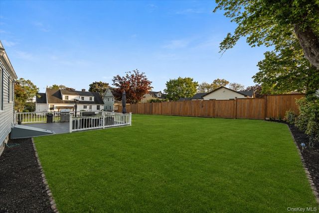 1 Francis Lane, Port Chester, NY 10573