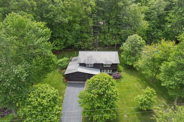 11 Parkhurst Drive, Hudson, NH 03051