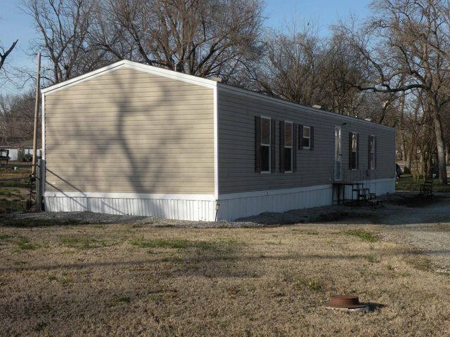 444 S Wabash, Howard, KS 67349