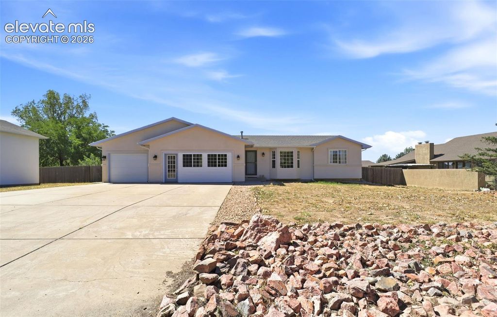 458 W Lookout Drive, Pueblo West, CO 81007 — photo 2