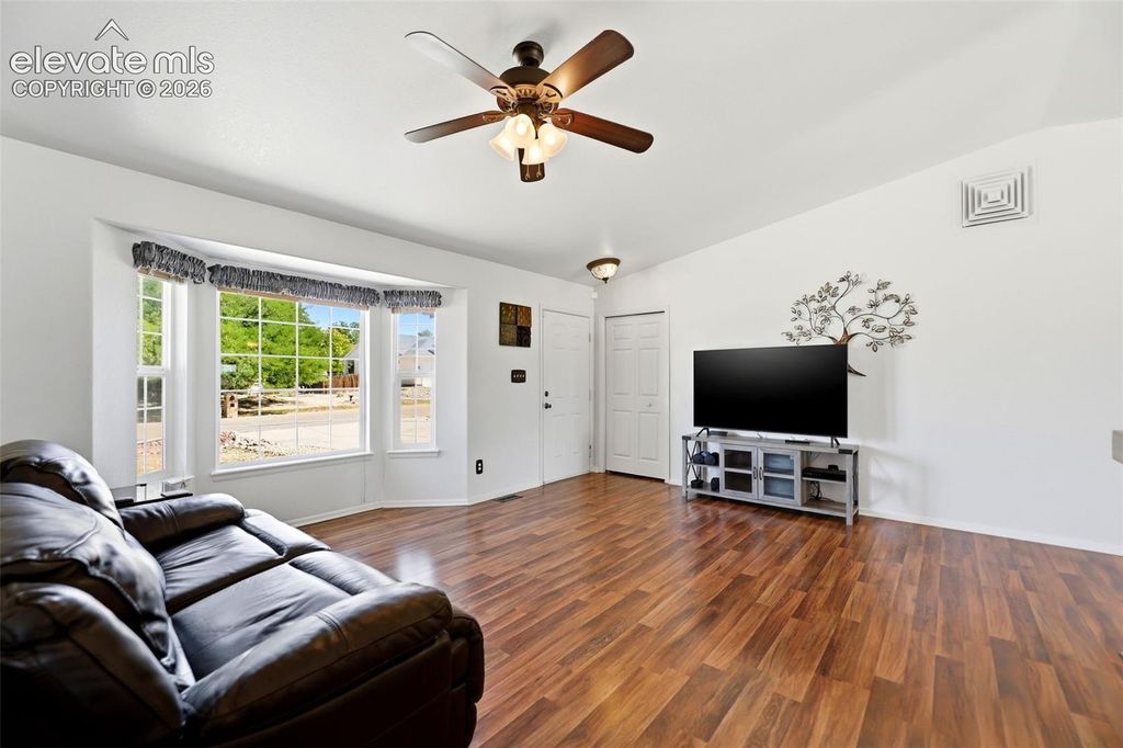 458 W Lookout Drive, Pueblo West, CO 81007 — photo 3