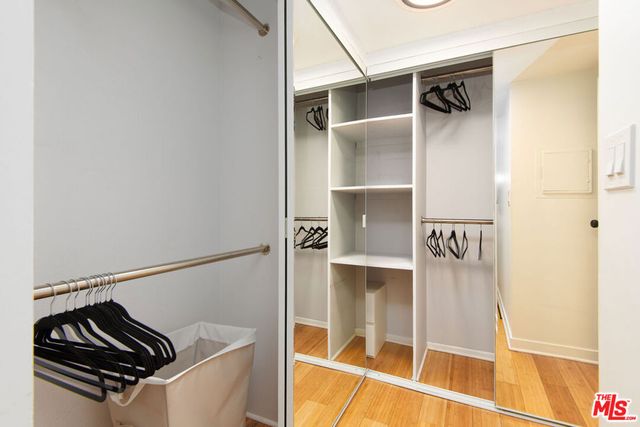 1131 Alta Loma Road 123, West Hollywood, CA 90069