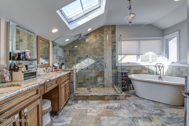 3313 Long Point Drive, Toms River, NJ 08753