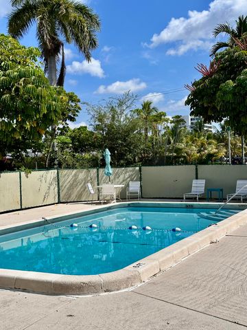 505 SPENCER Drive 408, West Palm Beach, FL 33409
