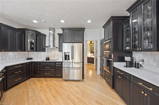 745 Forest Mills RD, Chesapeake, VA 23322