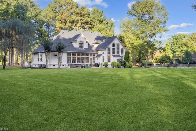 745 Forest Mills RD, Chesapeake, VA 23322