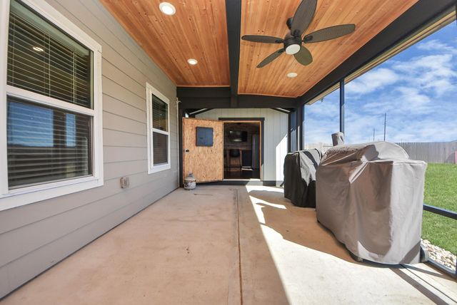 930 Pismo Lane, Rosharon, TX 77583