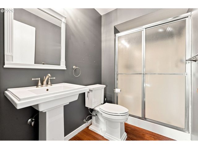 12243 Sw KING ARTHUR St, King City, OR 97224