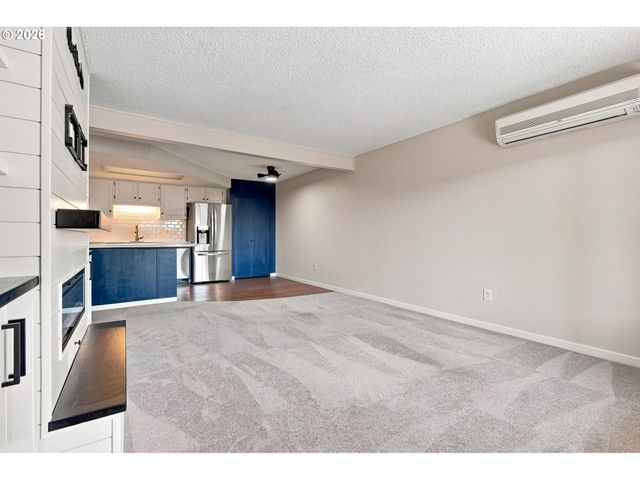 12243 Sw KING ARTHUR St, King City, OR 97224